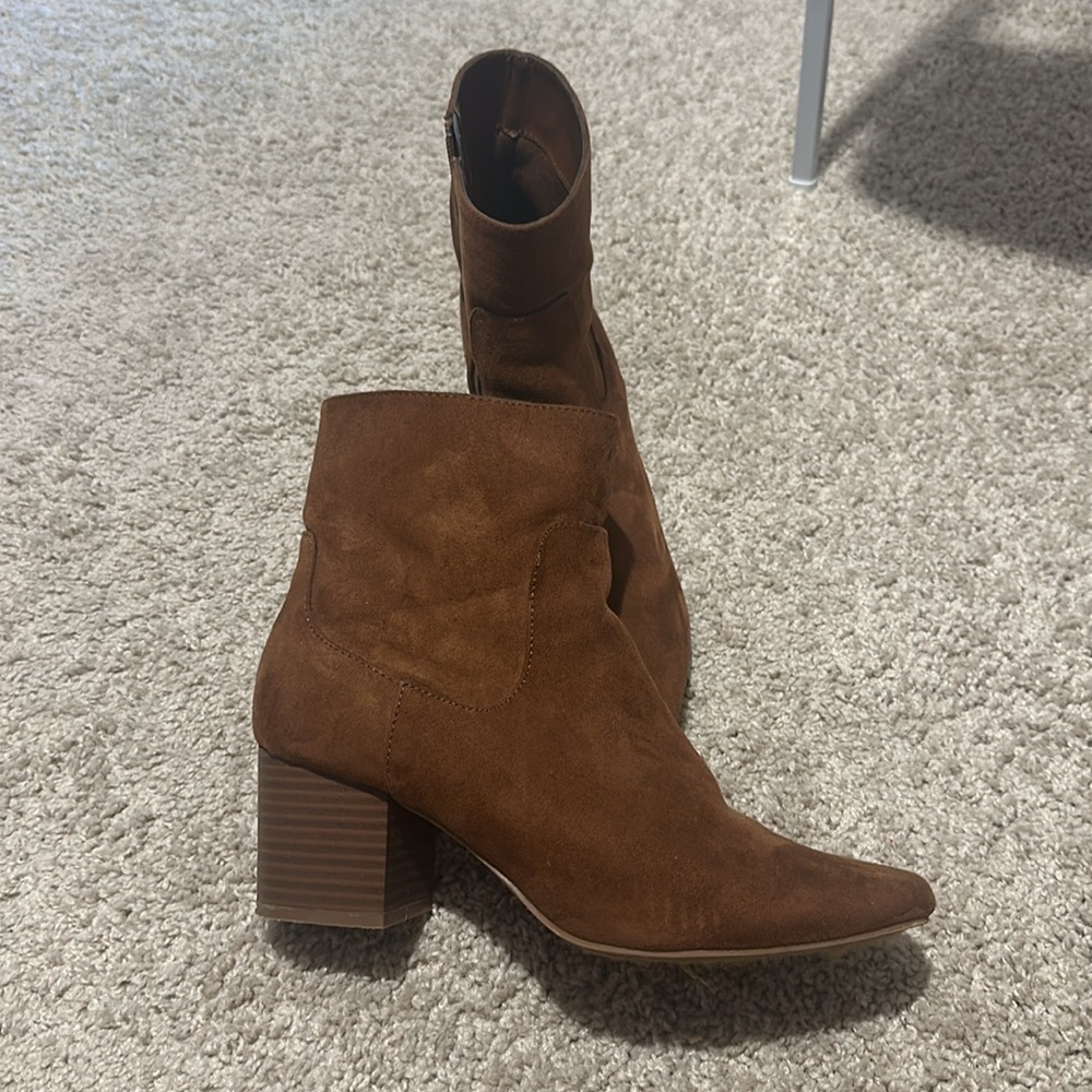 Boots - Picture 2 of 3
